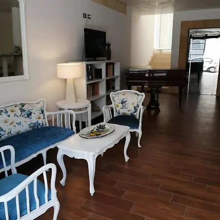 Ξενοδοχείο με διαμερίσματα Felicity Gallipoli