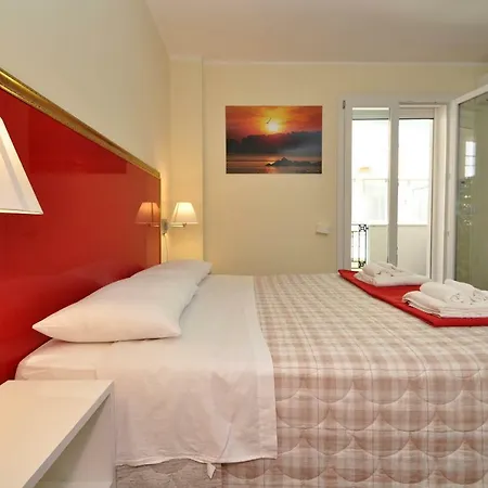 Felicity Ξενοδοχείο με διαμερίσματα 3*