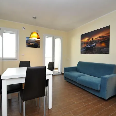 Ξενοδοχείο με διαμερίσματα Felicity