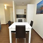 Felicity Aparthotel 3*