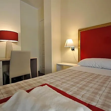 Apartahotel Felicity 3*